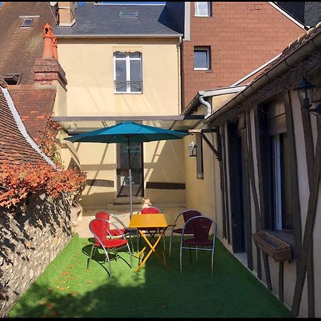 Hotel Les 3 P'Tites Pom'S Alençon Zewnętrze zdjęcie